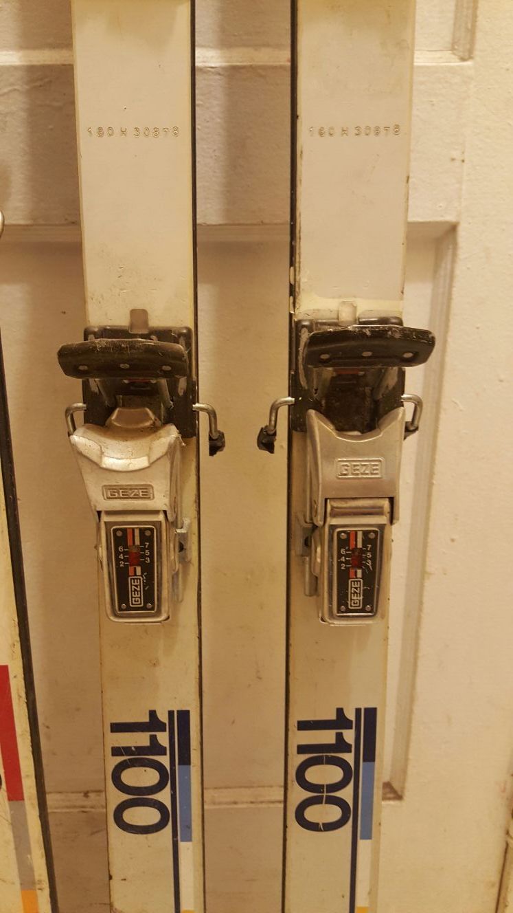 ORIGINAL PRE SKIS 1200 AND 1100 for Sale in Los Angeles, CA OfferUp