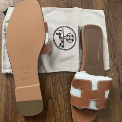 Brown Women Slides Size 9 