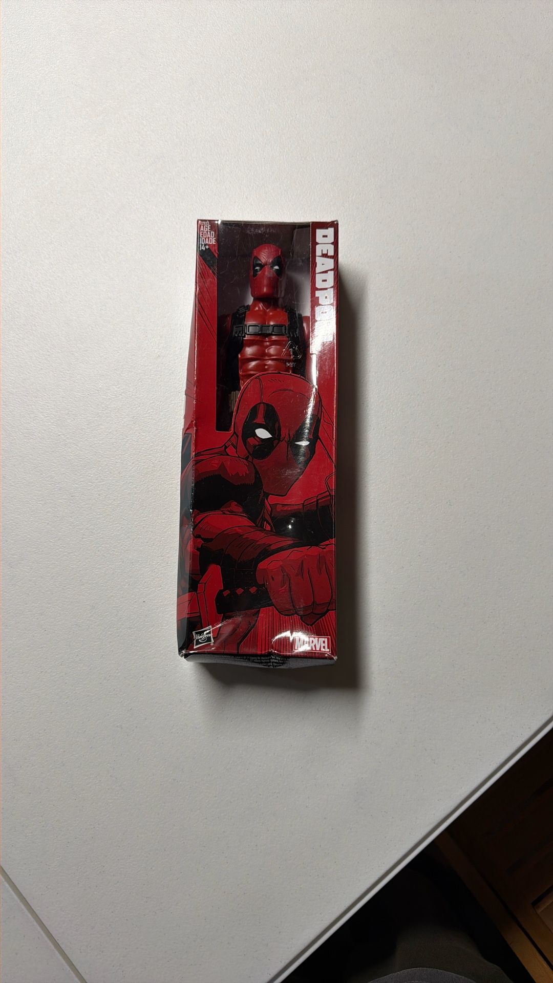 Marvel Titan Hero Series Deadpool 12 inch Action Figure