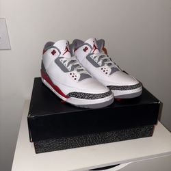 Jordan 3 Retro ‘Fire Red’ 2022