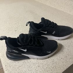 Nike Air Max 270C