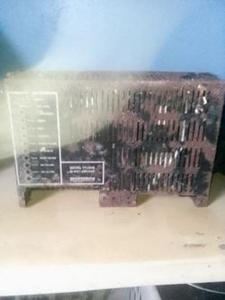 unkown amp on power amp