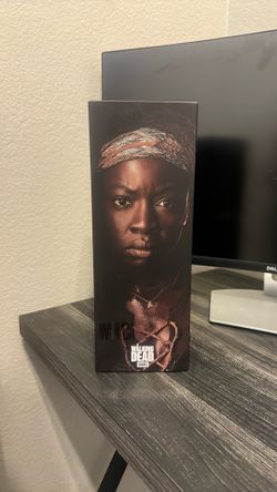 1/6 Walking Dead Michonne Figurine