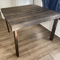 Table (NEED GONE ASAP)