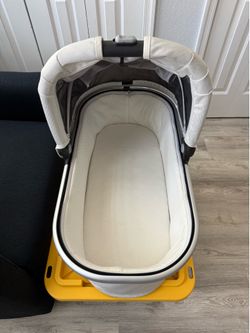 Uppababy Bassinet