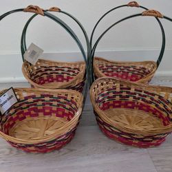 4 brand new empty Easter basket / gift basket / Christmas basket
