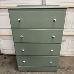 Solid Wood Dresser