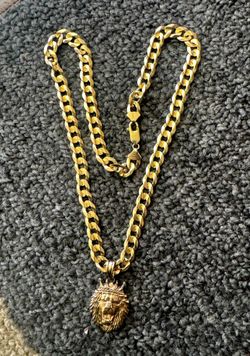 14k Gold Necklace With Pendant