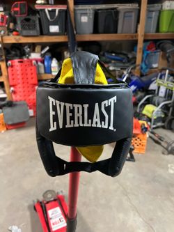 Everlast core boxing headgear