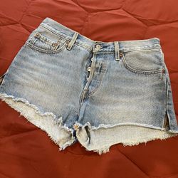 501 Levi’s Shorts 