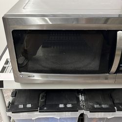 Master Chef microwave.