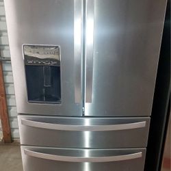 Whirlpool Stainless Steel Refrigerator 