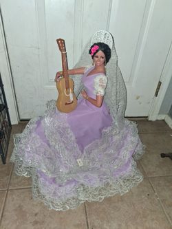 (VINTAGE) Flamenco Dancer Doll with Guitar