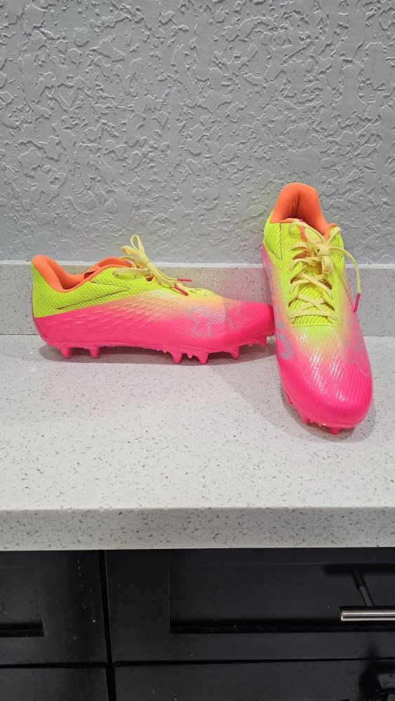 Under Armour Blur Smoke MC LE Gradient Football Cleats Pink Men’s Size 14 NEW