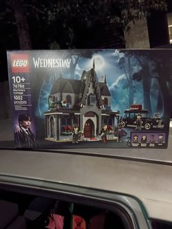 LEGO Wednesday Morticia's Cottage Set 76786