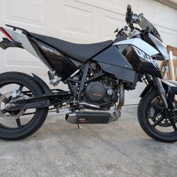 2008 KTM Duke 690