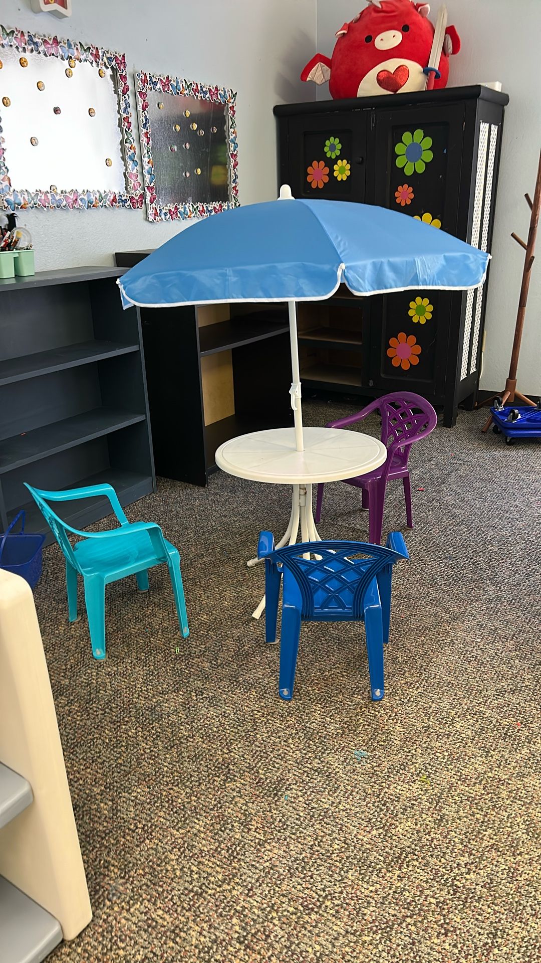 Kids Table And Chair Set