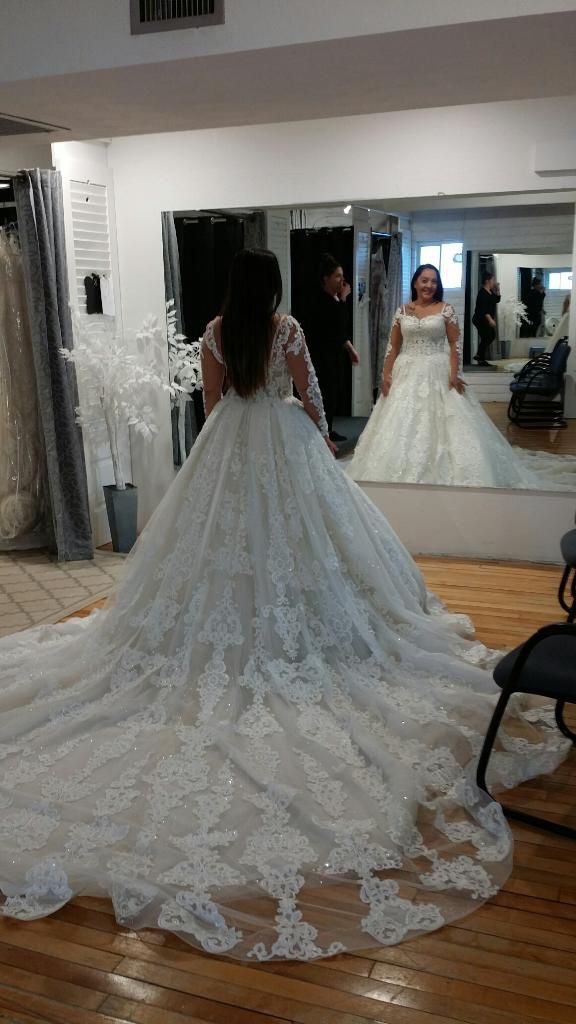 Beautiful Wedding Dress 