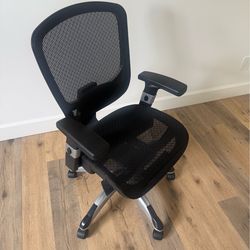 Rolling office chair