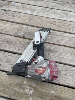 Nail gun