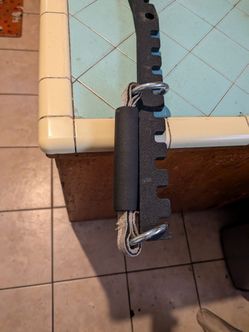 Lat pulldown attachment