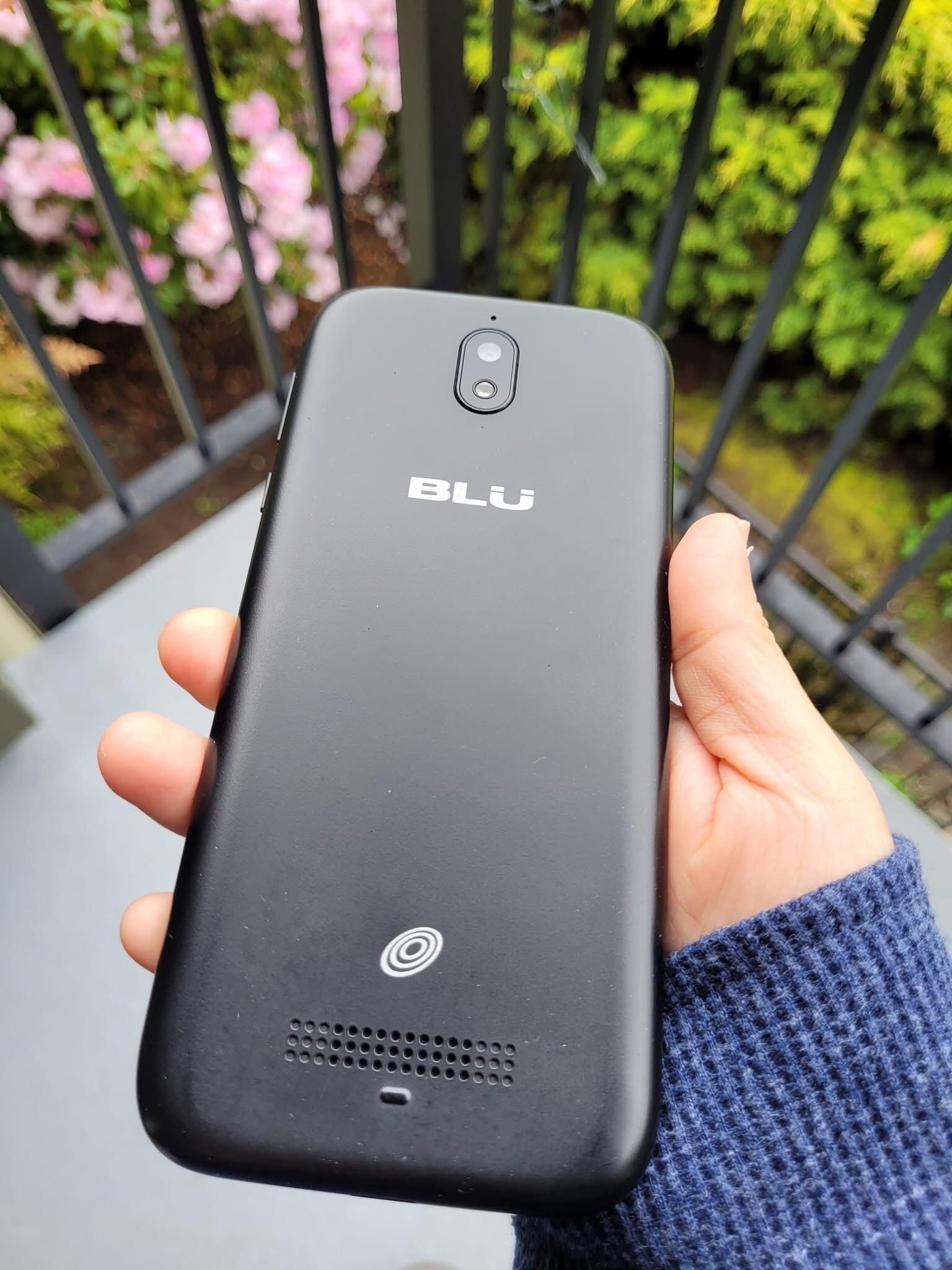 Android Blu B130DL