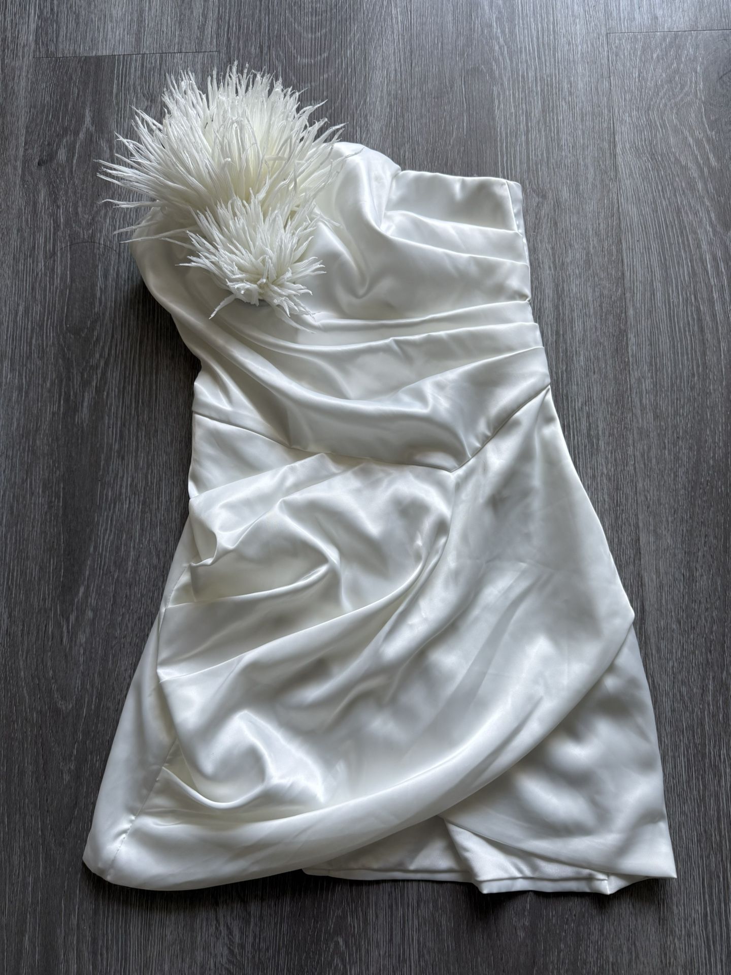 Party dress | Sexy and classy style.