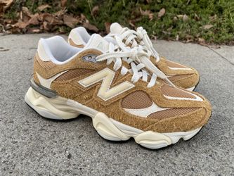New Balance 9060 Great Plains U9060HMT Beige White Athletic Sneakers