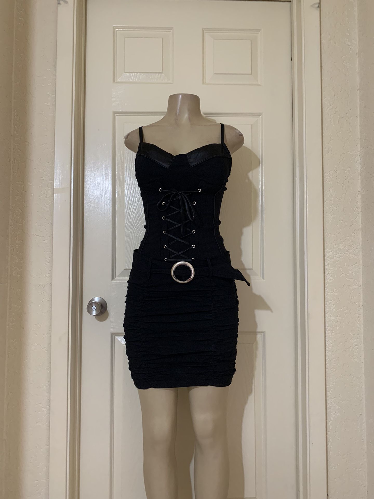 *Black/Mixed BodyCon Mini Dress+Belt •S,M