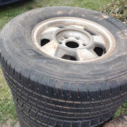 Got 5 used tires for sale asking 150 obo