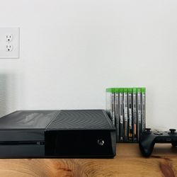 Xbox One With Kinetic  For Sale -$200