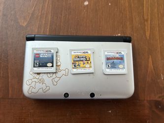 Nintendo 3DS XL Silver Mario & Luigi Limited Edition With Lego Star Wars, Httyd 2, And Super Mario Bros 2