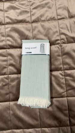 Long scarf 27x70