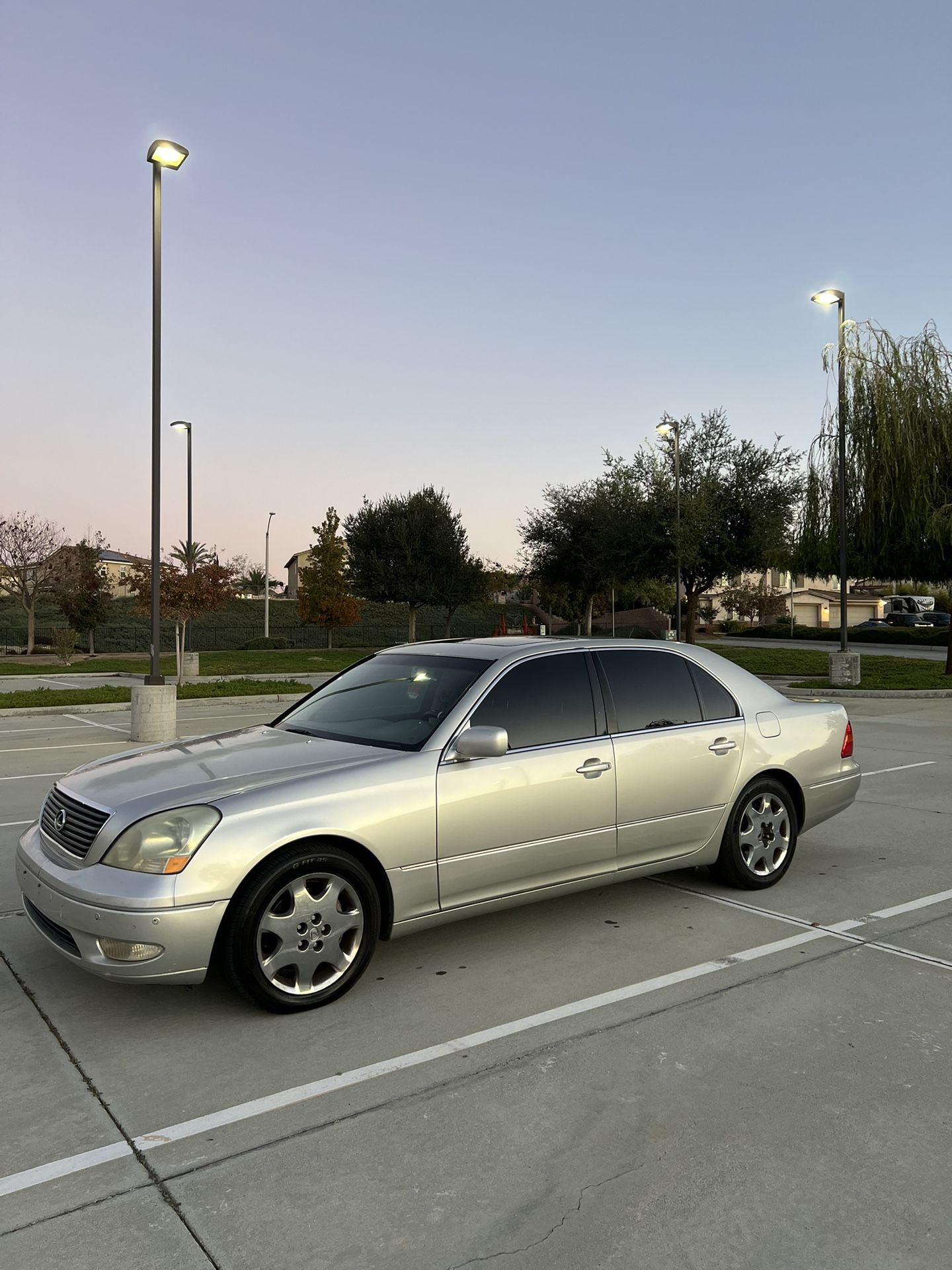 2003 Lexus LS 430
