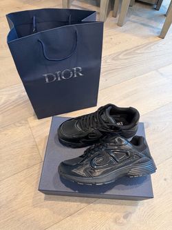 Dior B30’s triple black