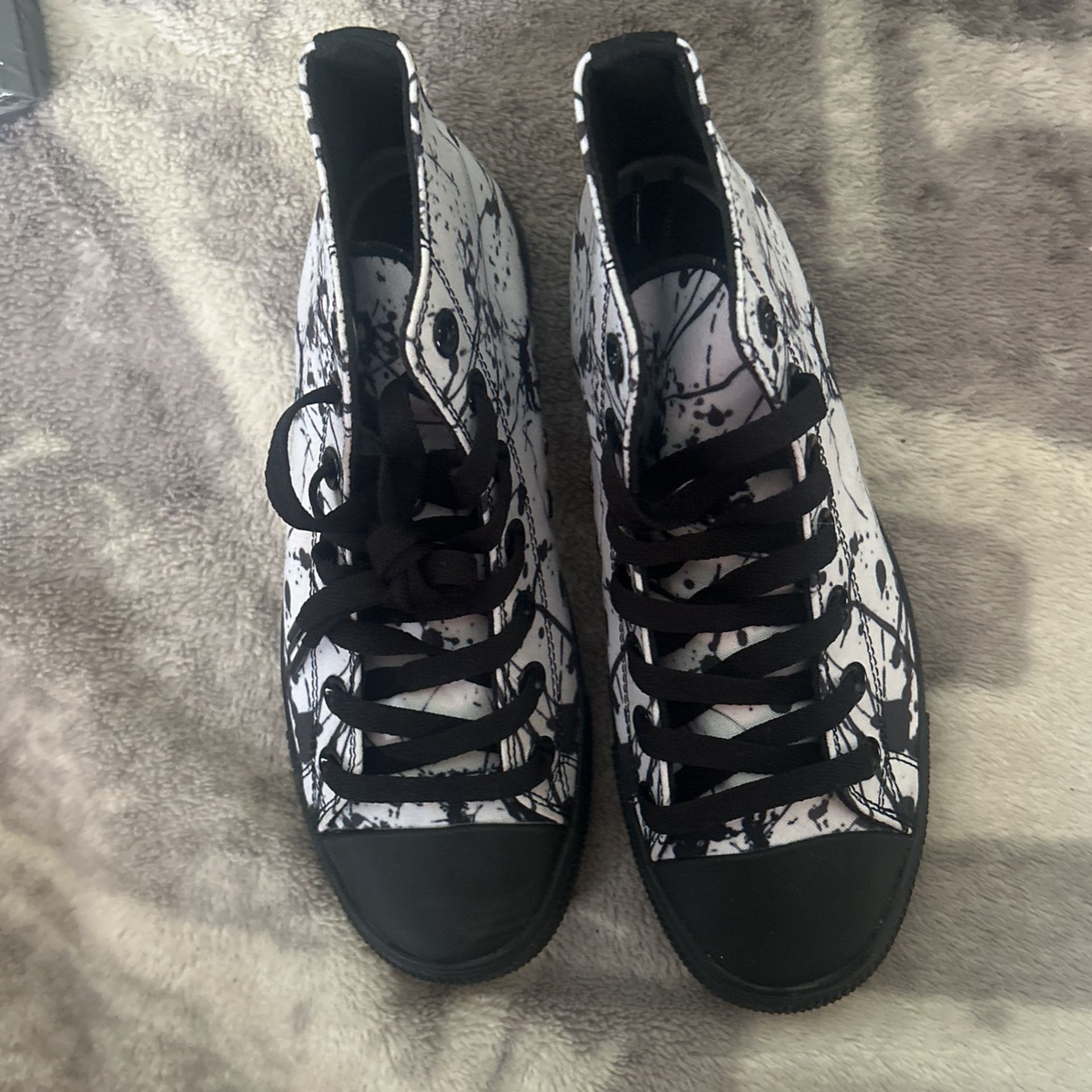 RAAD Shop Shoes