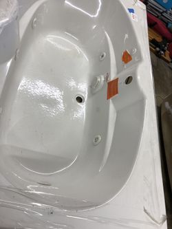 Kohler Jet Tub BRAND NEW