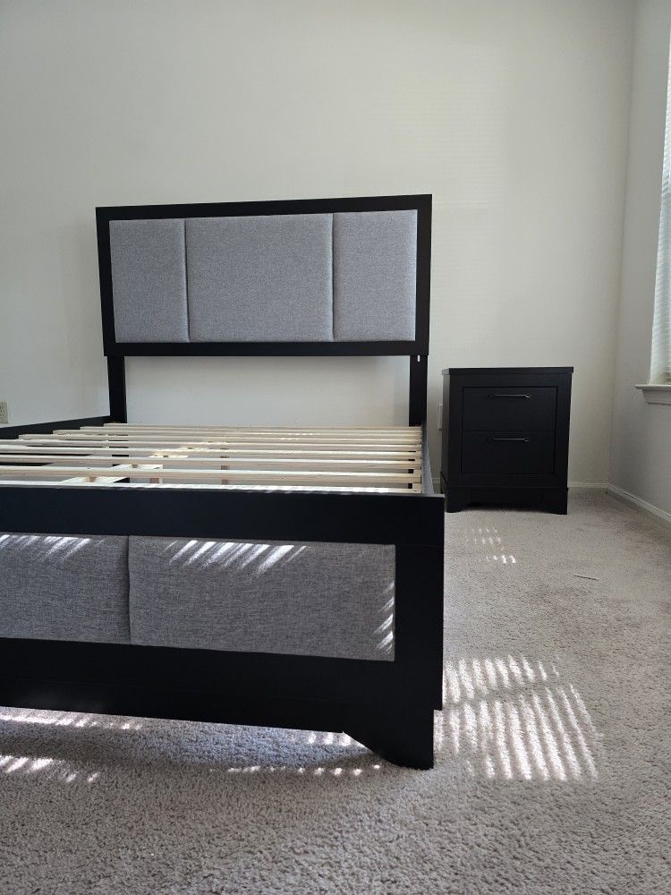 Carson QUEEN BEDROOM SET