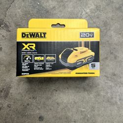 Dewalt 20 Volt Max Xr PowerStack 5Ah Battery