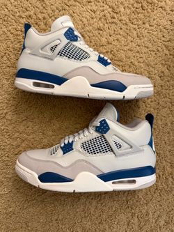 Size 9.5 (Pre owed, no box) - Air Jordan 4 retro military blue 2024