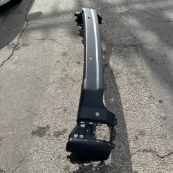 GMC Sierra 2500 & 3500 Front Bumper OEM 2024 2025 2026 (sensor holes)