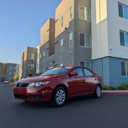 2013 Kia Forte Ex 84k miles!!!! Gas Saver!!!