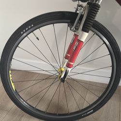 Bike tires 26”x1.50 Kenda Kwest