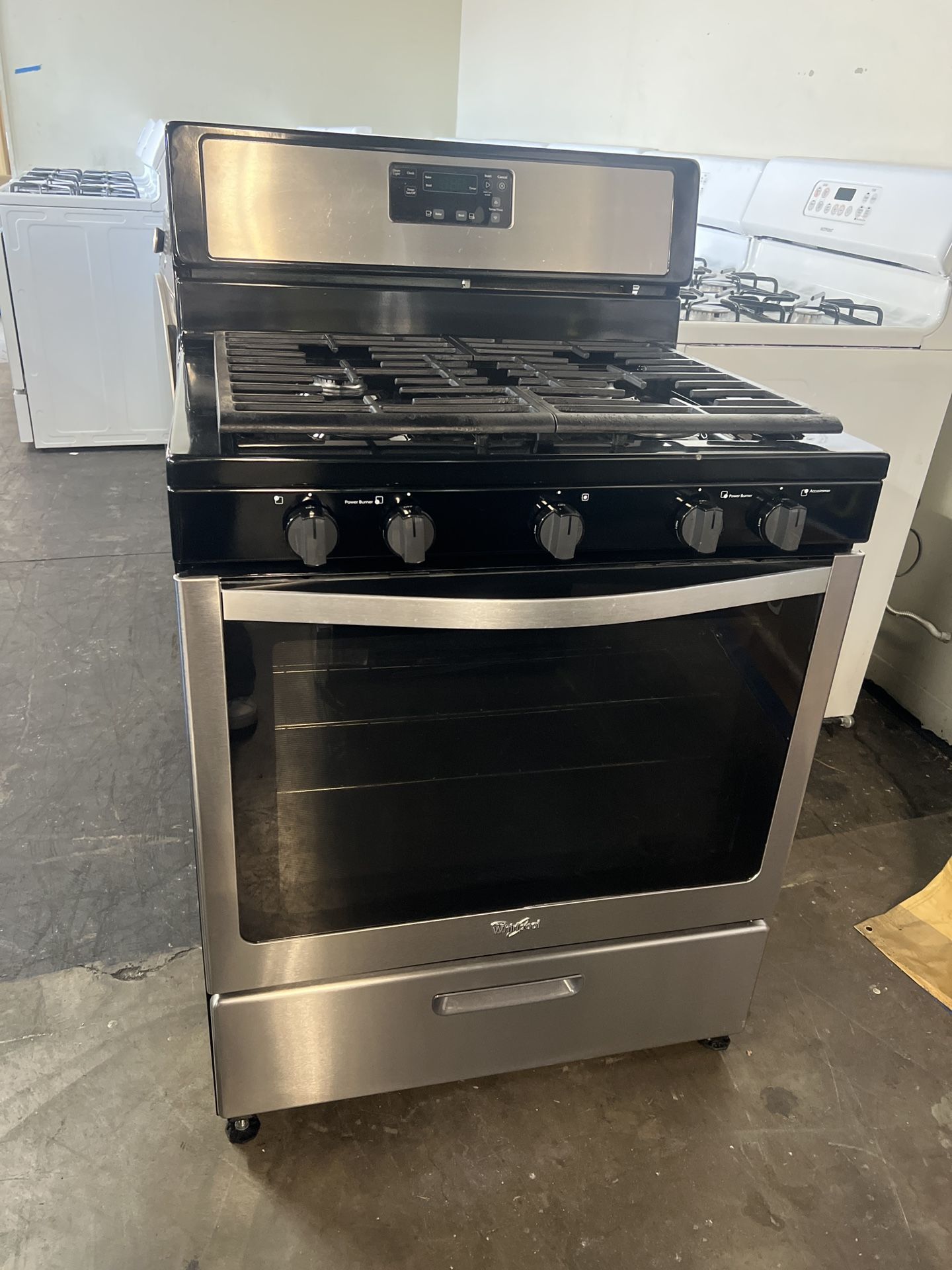 WHIRLPOOL GAS STOVE 30”WIDE STAINLESS STEEL
