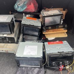 Touch Screen Car Stereos , Amplifiers, And Speakers For Cars 