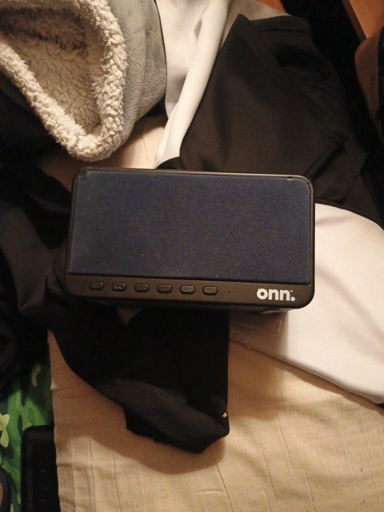 Bluetooth Speaker $25 Or Best Offer