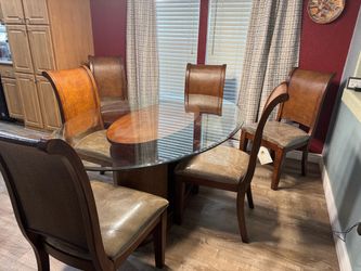 Dining Room Table w/6chaird
