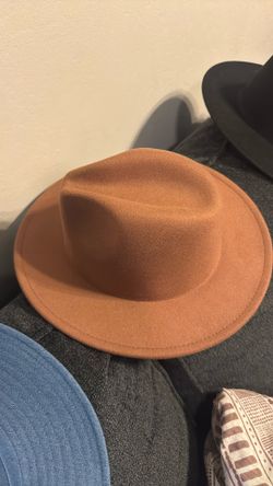 Women’s Hats