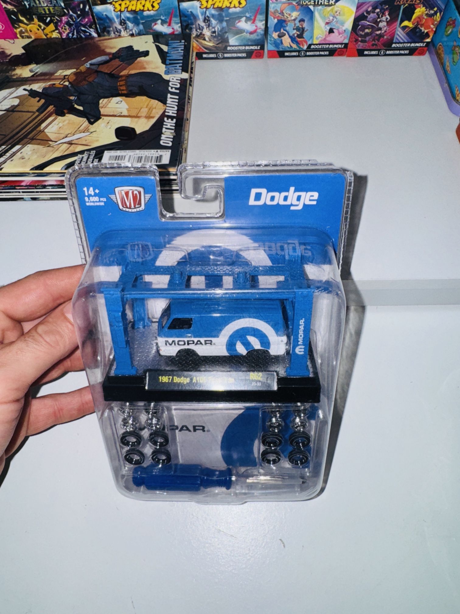 M2 Machines 1967 Dodge A100 Mopar Lift Kit (Limited 9,600 pcs)