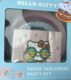 $25 Hello kitty 72 Piece Paper Table Party Set